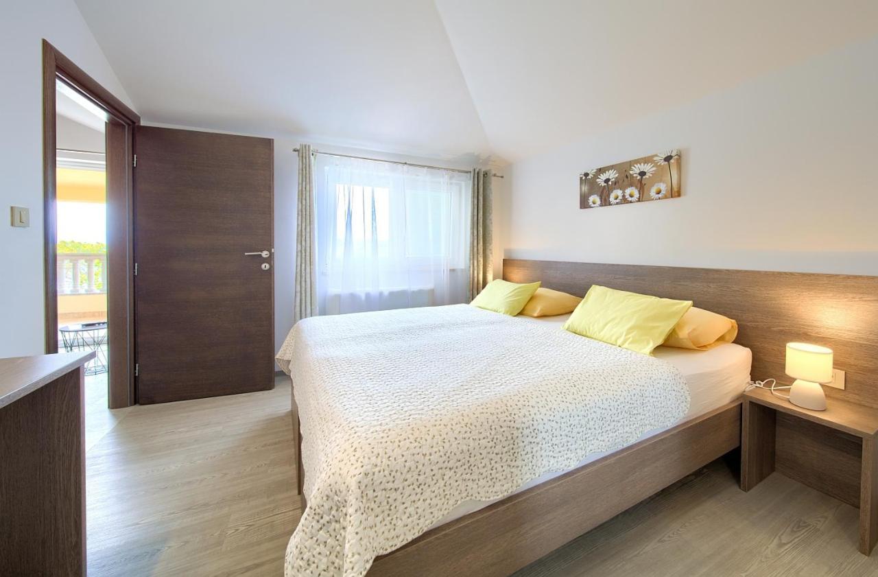 Apartmani Dal 말린스카 외부 사진