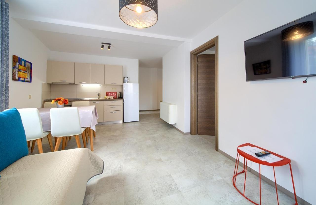 Apartmani Dal 말린스카 외부 사진